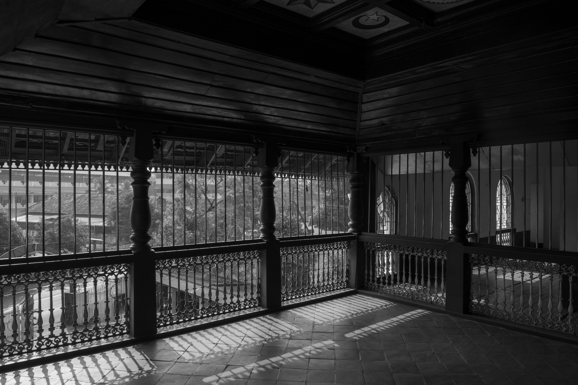 Ernakulam -MATHILAKAM PUTHIYA KAAVU MOSQUE
