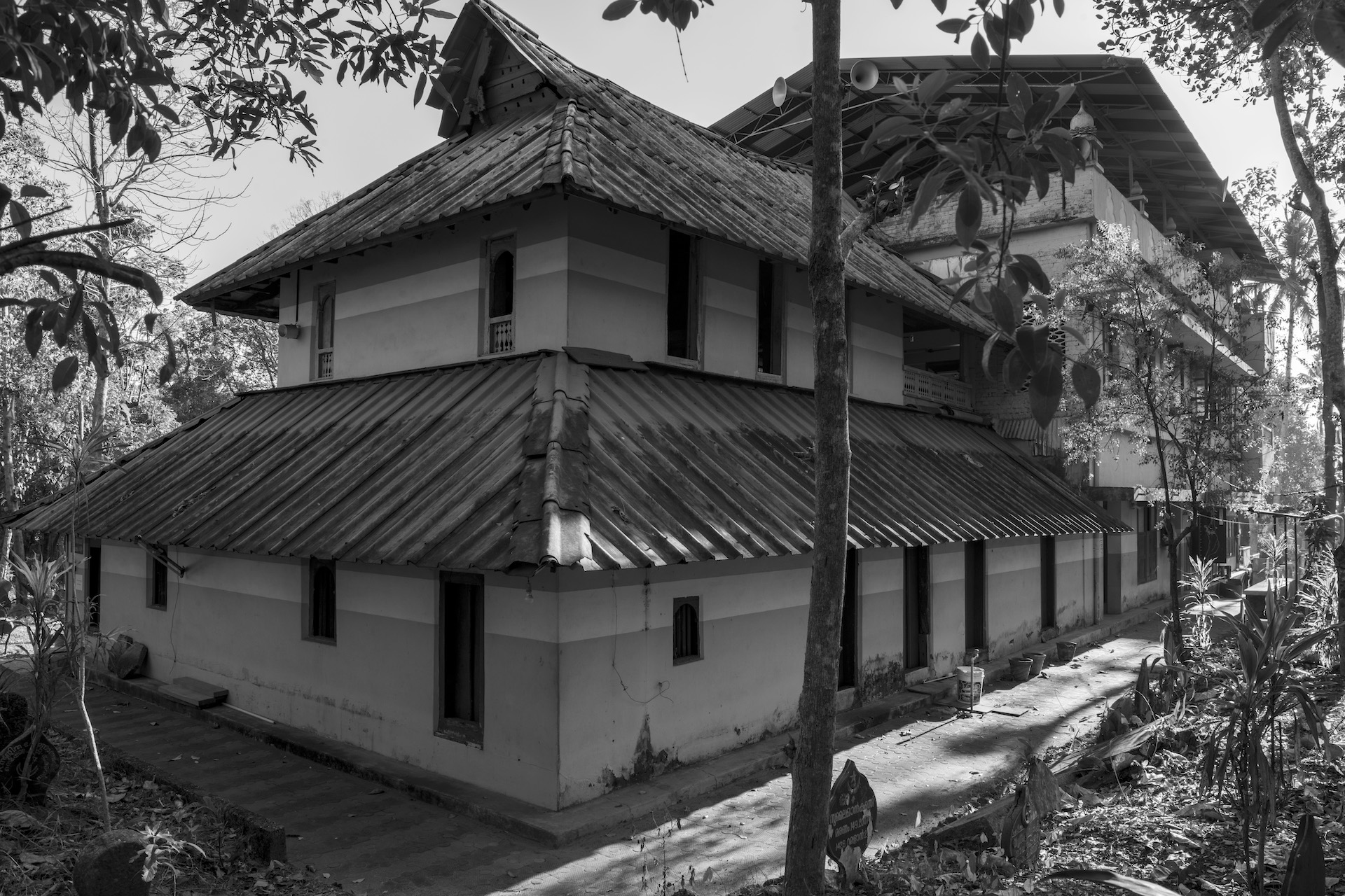 Kollam -KARUVA PALLI PERINAADU KOLLAM