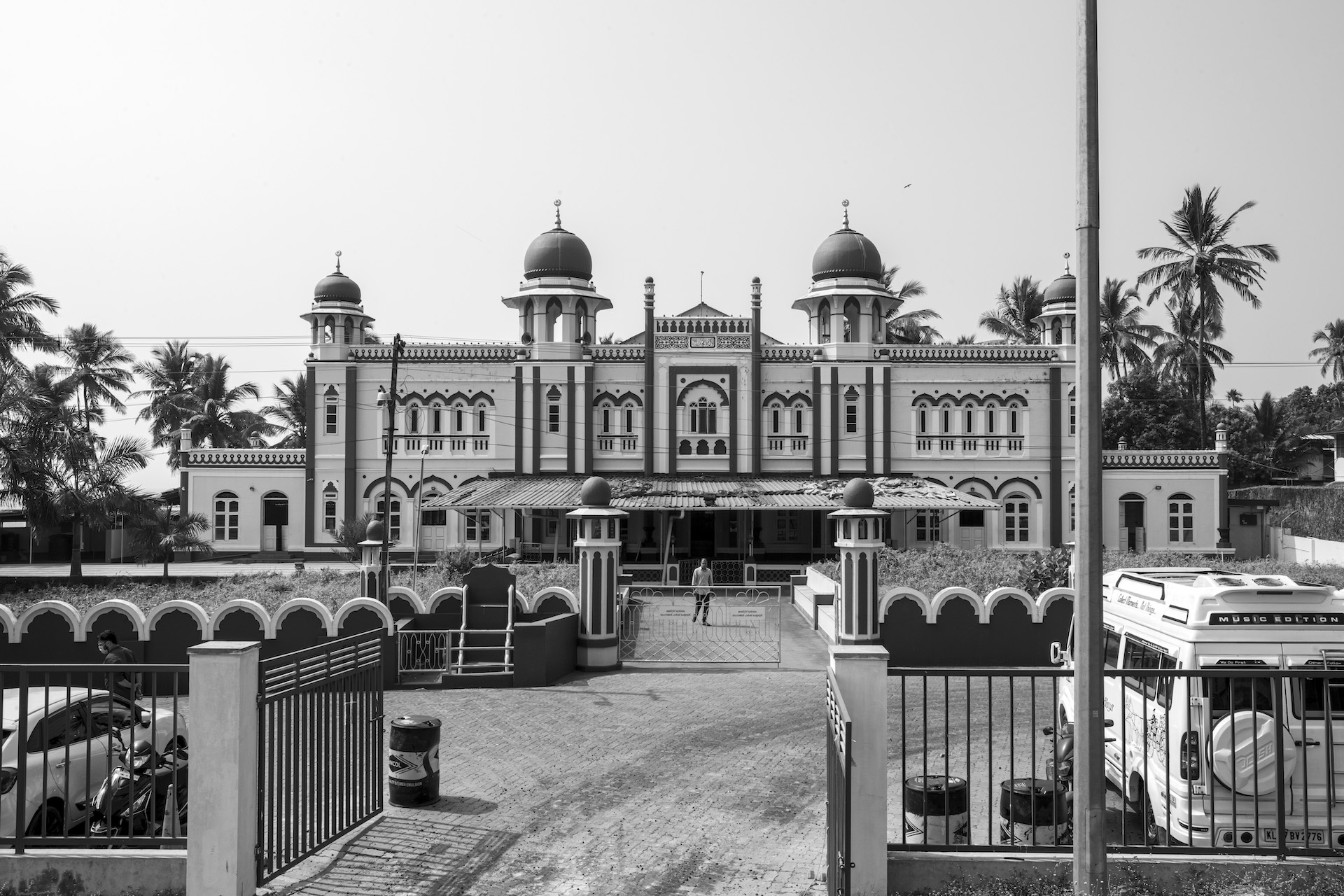 Kannur -THALASSERI JUMATH MOSQUE (STADIUM MOSQUE)